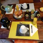 Les Acacias 3* Colombiers (Herault)