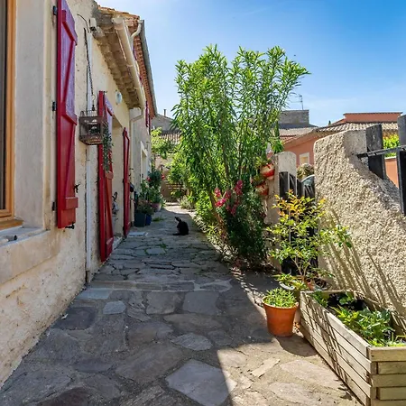 Les Acacias Bed and breakfast Colombiers (Herault)